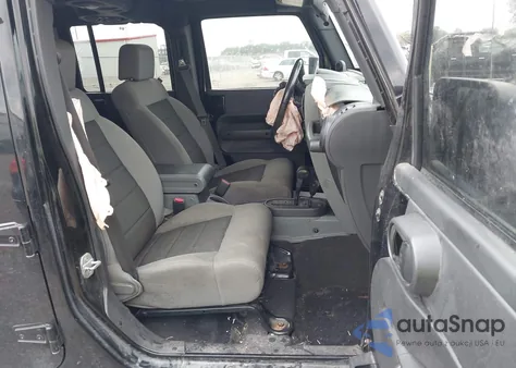 2009 Jeep Wrangler Unlimited X из США, поврежденный, VIN 1J8GA39159L758798